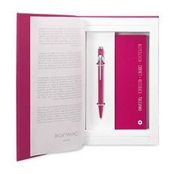 Zestaw upominkowy Caran d’Ache, długopis 849 M + notes, różowy