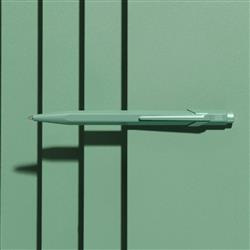 Długopis CARAN D'ACHE 849 Claim Your Style, Edycja 4, Clay Green